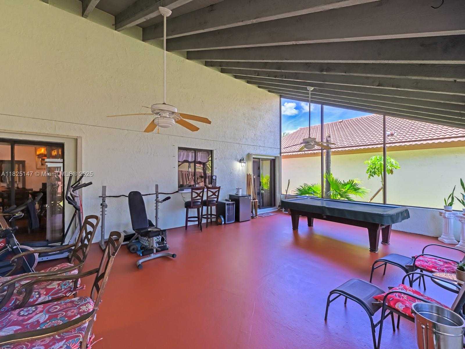 Small Image of 2202 CHARLESTON, Weston Number 34