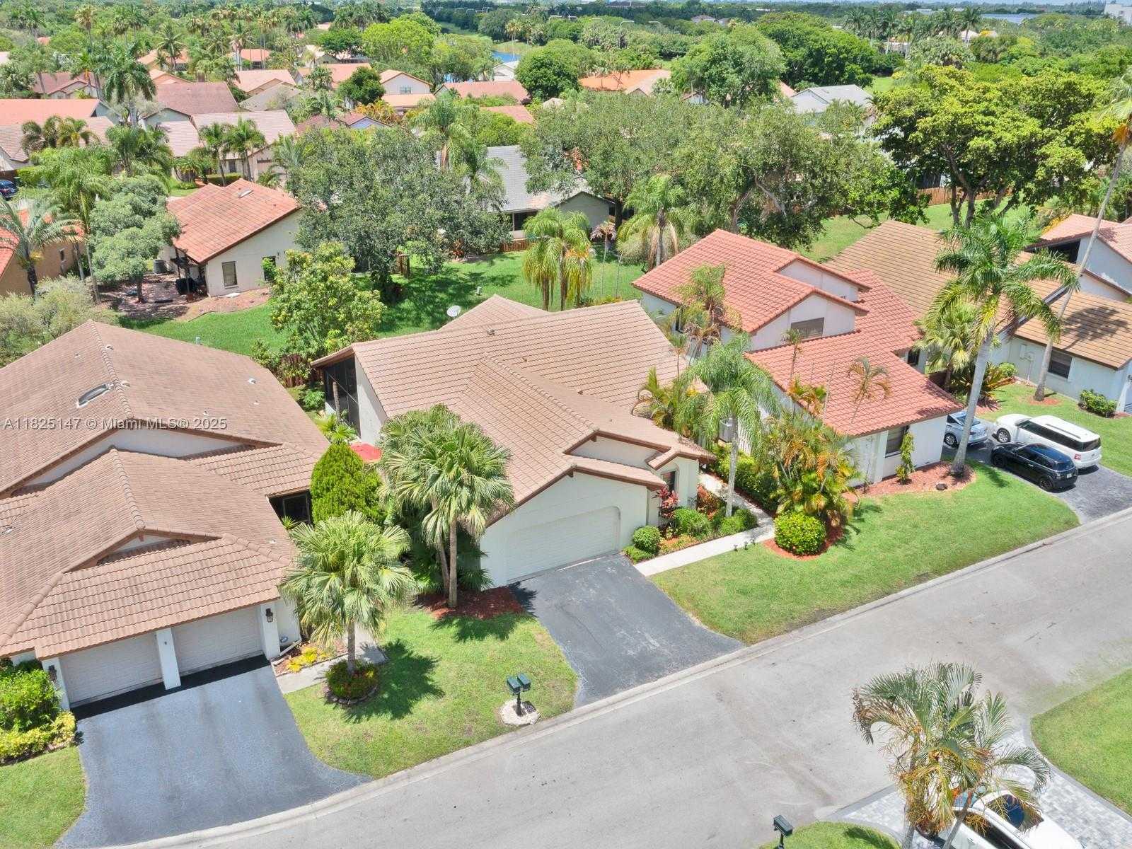 Small Image of 2202 CHARLESTON, Weston Number 50