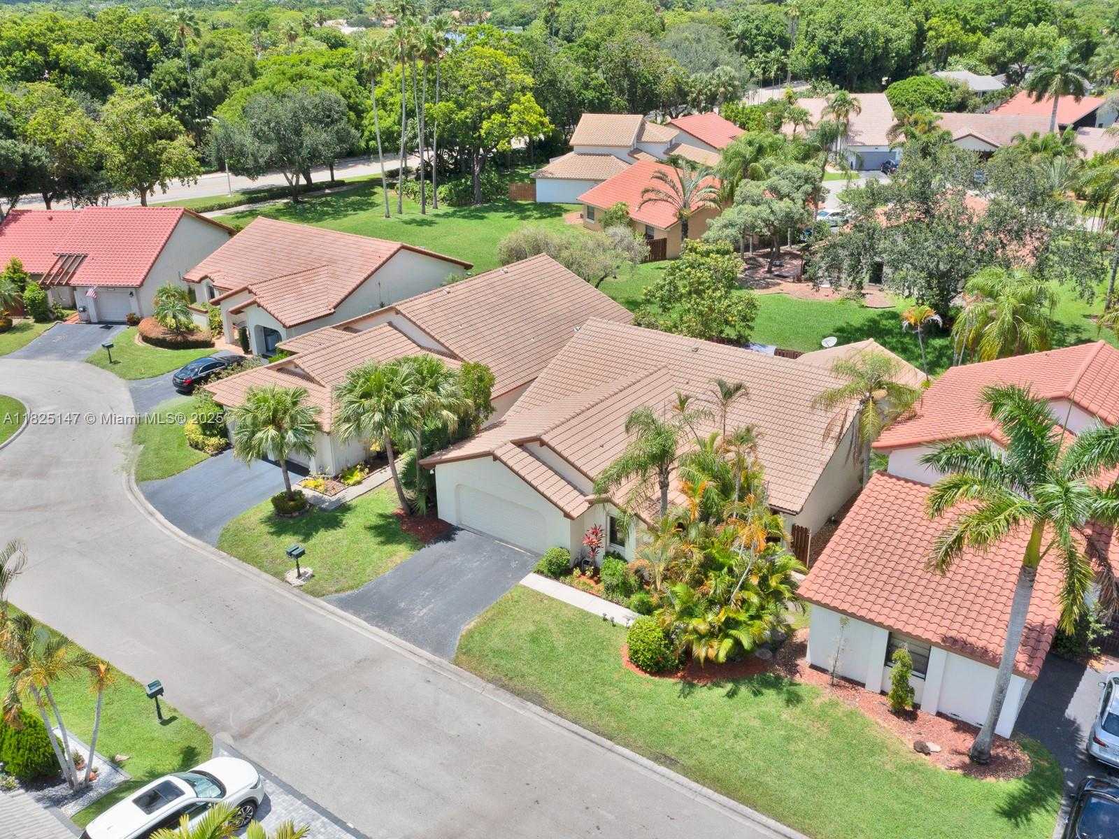 Small Image of 2202 CHARLESTON, Weston Number 51