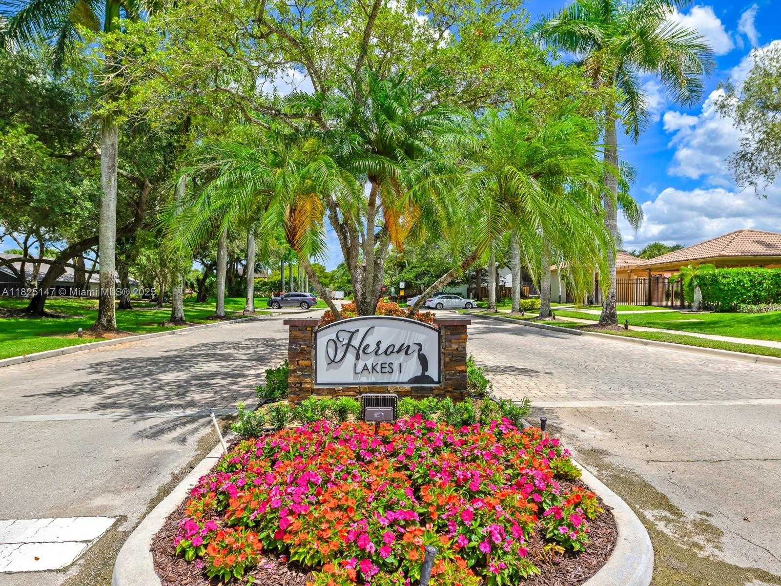 Small Image of 2202 CHARLESTON, Weston Number 9