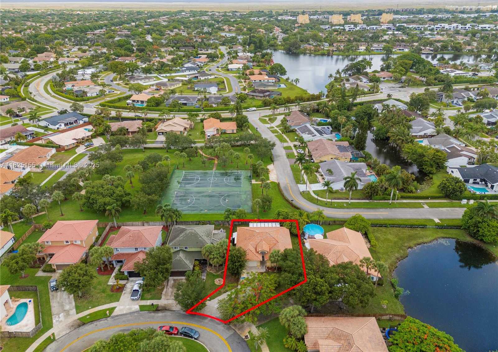 Small Image of 16859 CRESTVIEW LN, Weston Number 35
