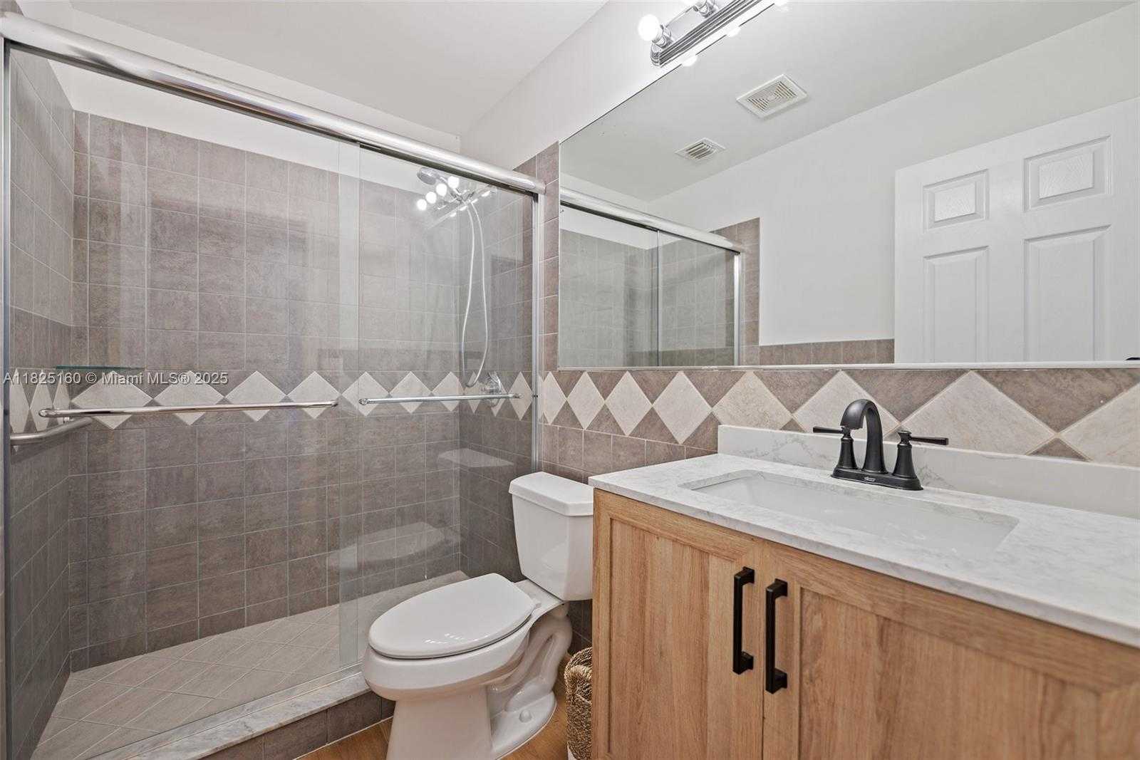 Small Image of 1480 SOUTH WEST 26TH AVE, Fort Lauderdale Number 23