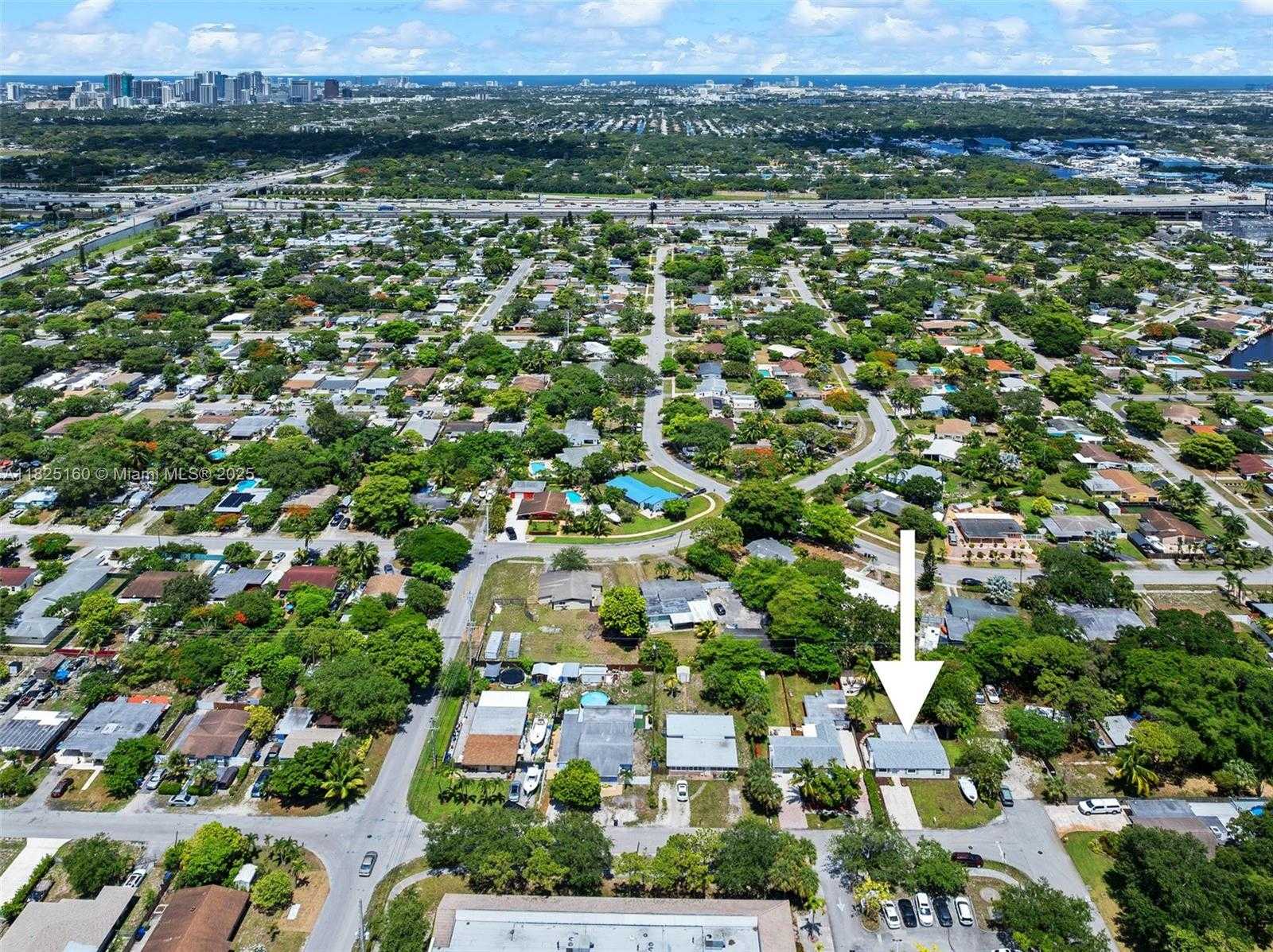 Small Image of 1480 SOUTH WEST 26TH AVE, Fort Lauderdale Number 34