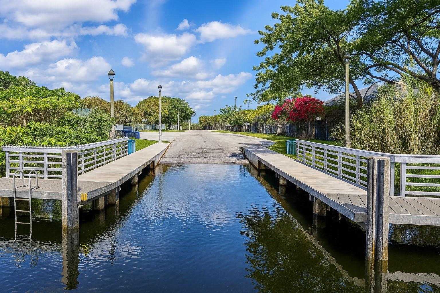 Small Image of 1480 SOUTH WEST 26TH AVE, Fort Lauderdale Number 35