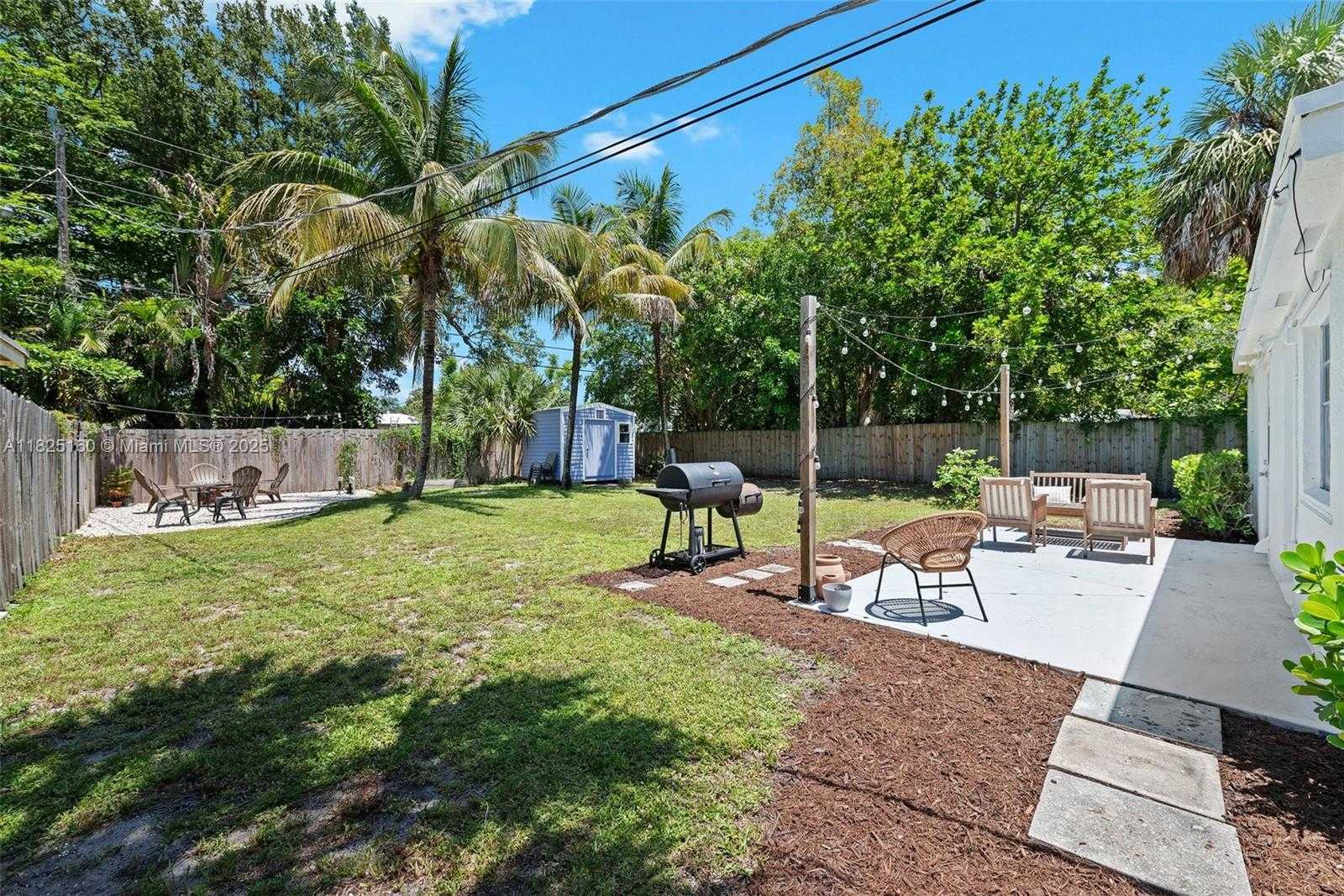 Small Image of 1480 SOUTH WEST 26TH AVE, Fort Lauderdale Number 4