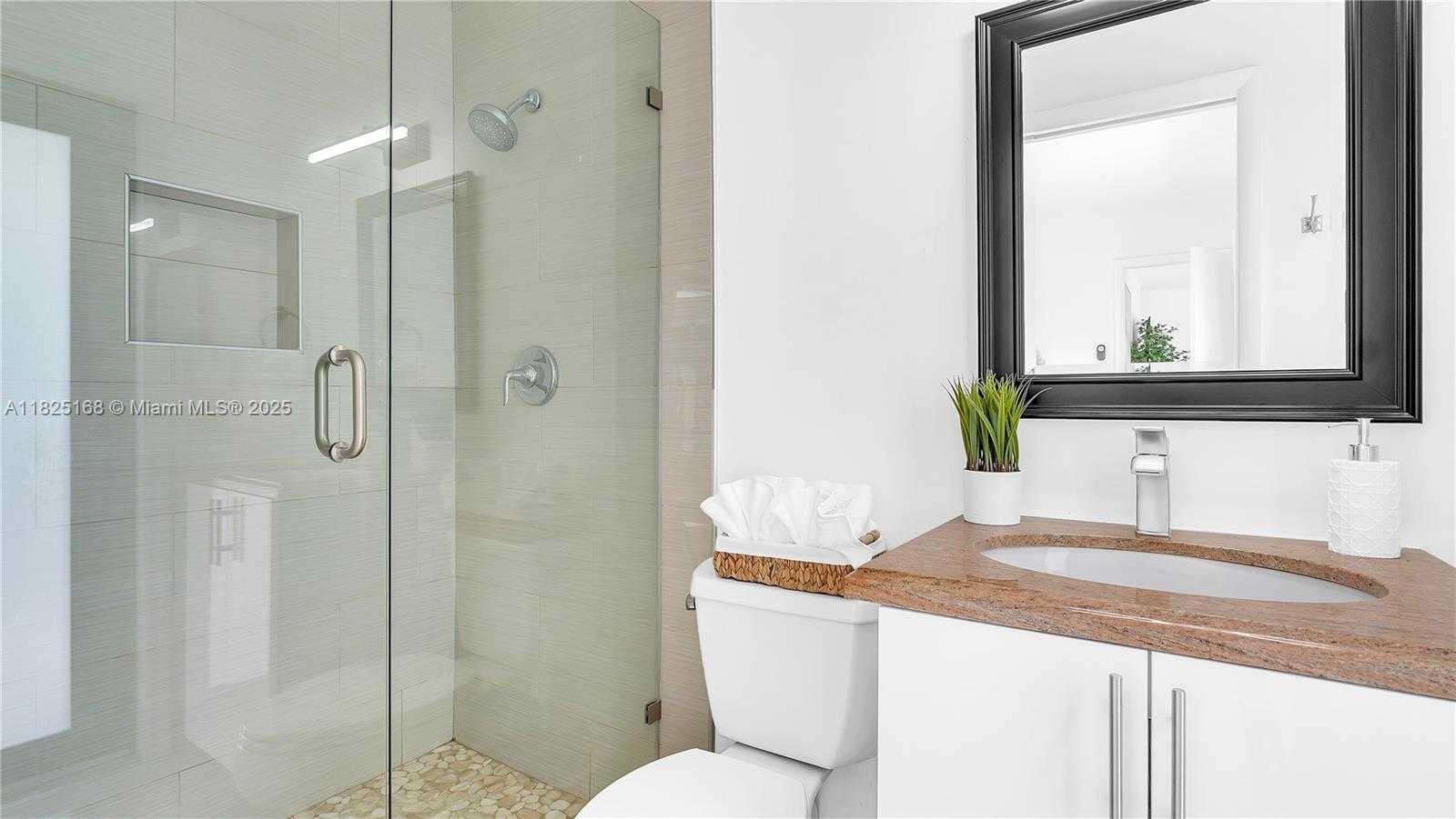 Small Image of 151 SOUTH EAST 9TH CT, Pompano Beach Number 20