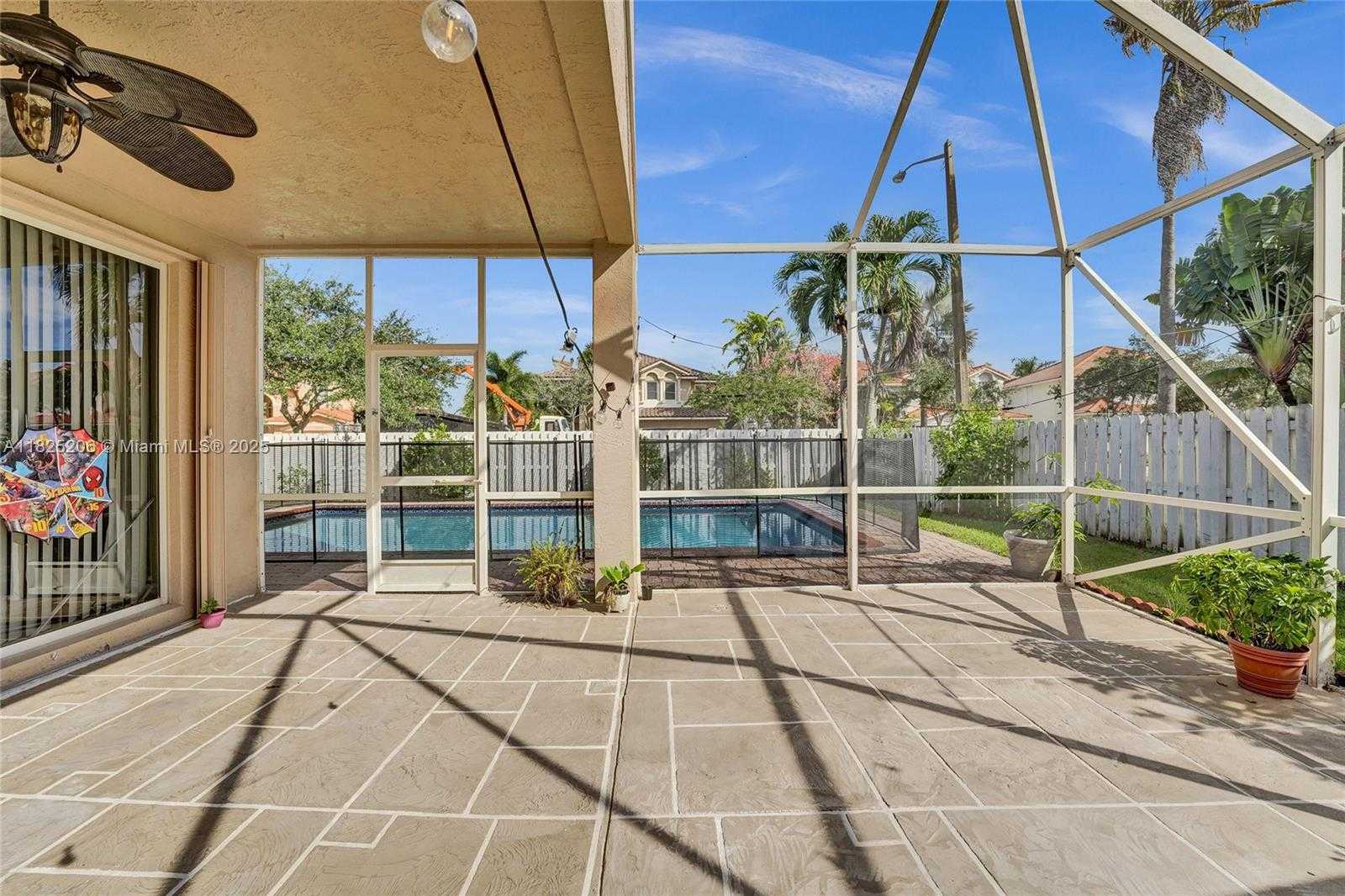 Small Image of 1379 NORTH WEST 166TH AVE, Pembroke Pines Number 15