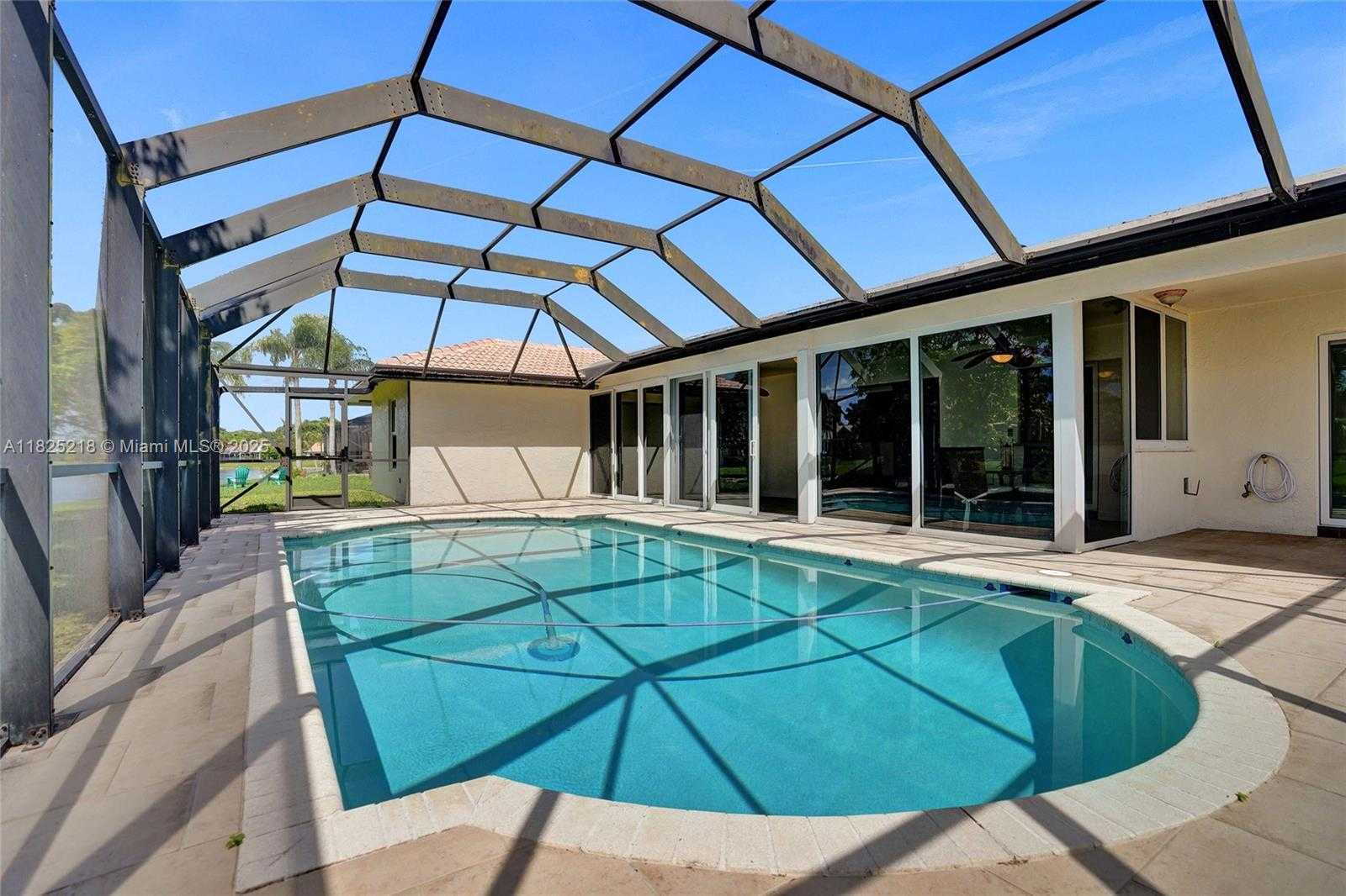 Small Image of 10967 NORTH WEST 12TH DR, Coral Springs Number 2