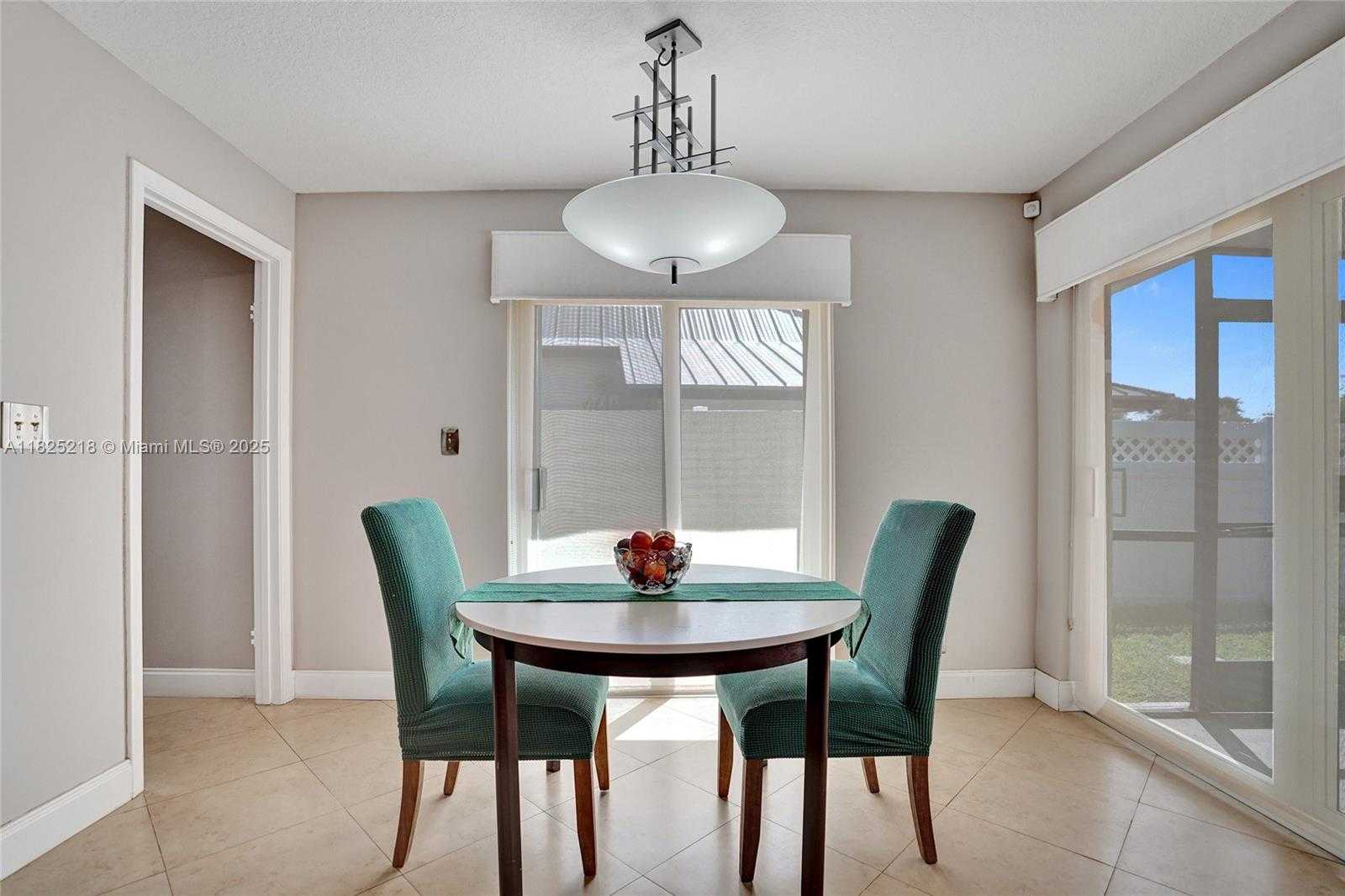 Small Image of 10967 NORTH WEST 12TH DR, Coral Springs Number 55