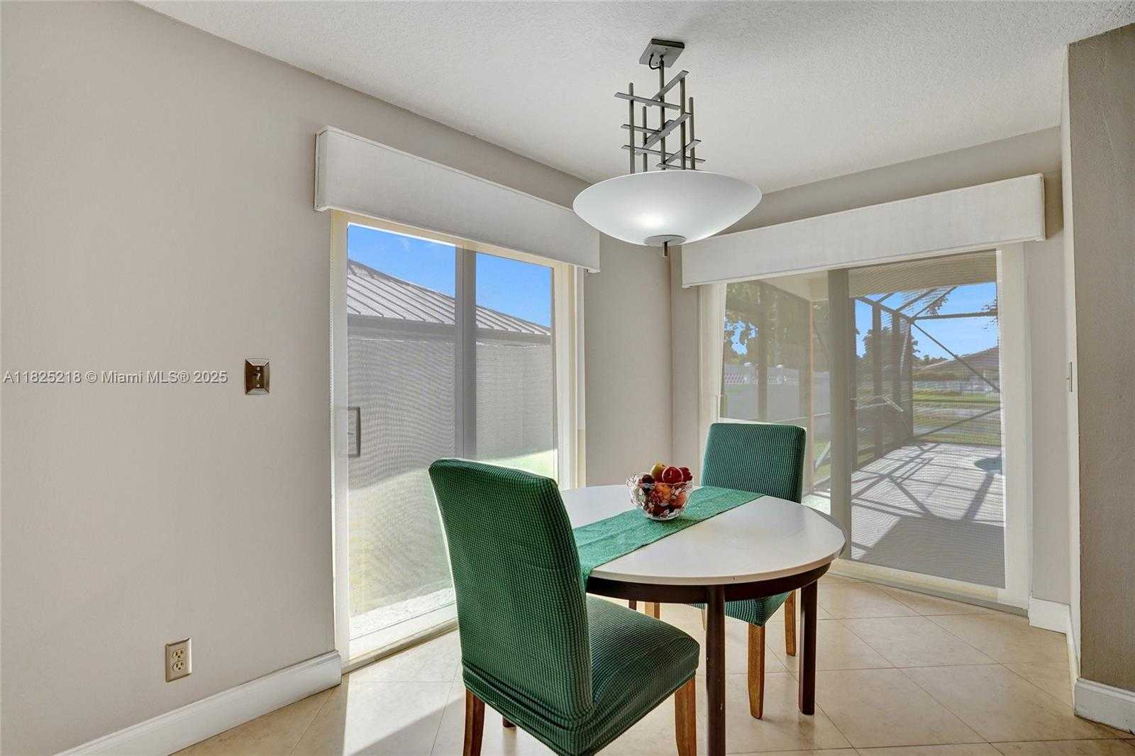 Small Image of 10967 NORTH WEST 12TH DR, Coral Springs Number 56