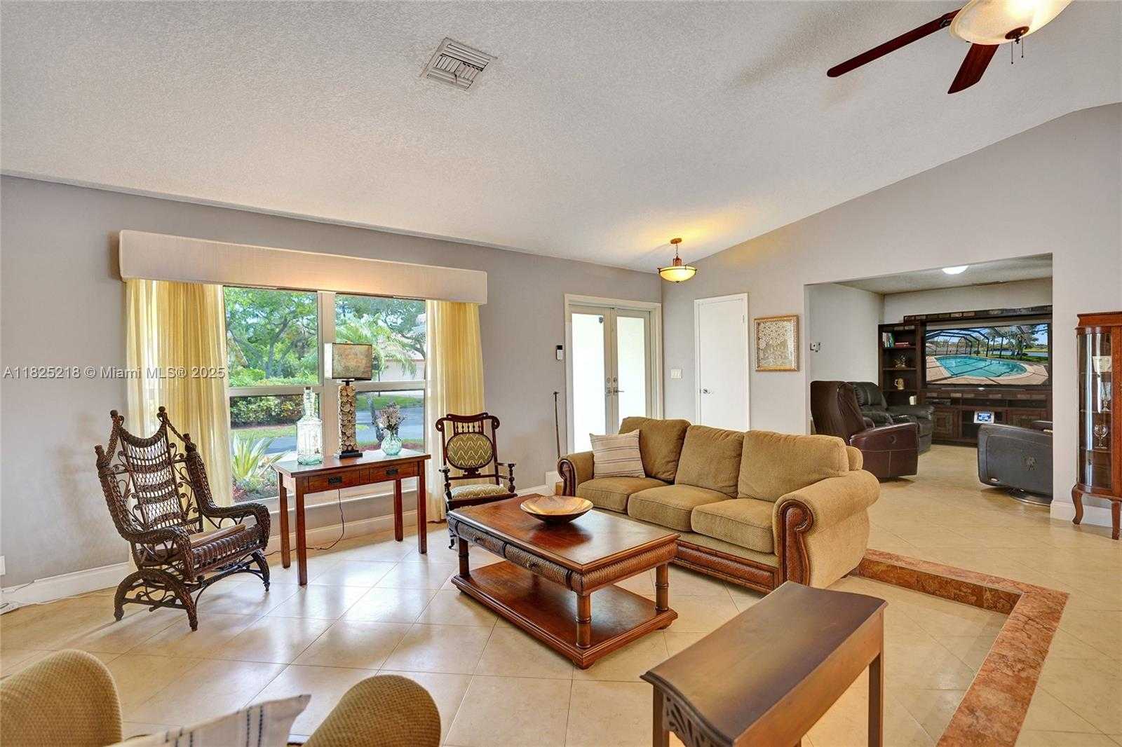 Small Image of 10967 NORTH WEST 12TH DR, Coral Springs Number 6