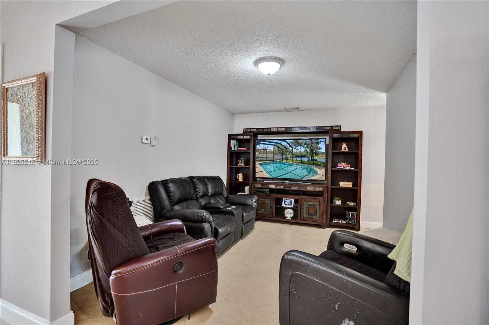 Small Image of 10967 NORTH WEST 12TH DR, Coral Springs Number 62