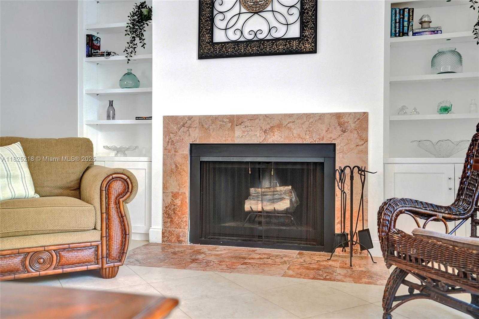 Small Image of 10967 NORTH WEST 12TH DR, Coral Springs Number 7