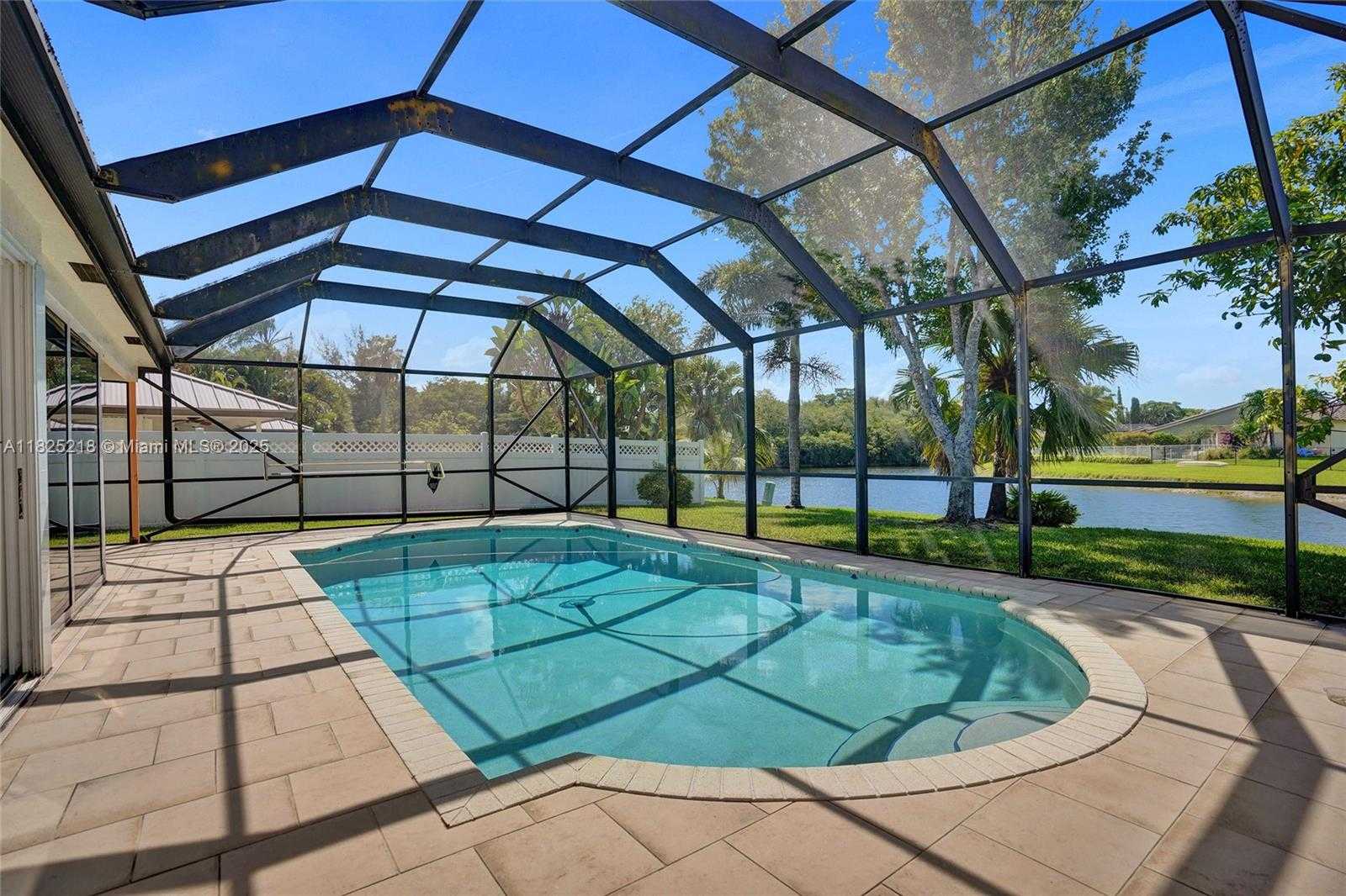 Small Image of 10967 NORTH WEST 12TH DR, Coral Springs Number 86