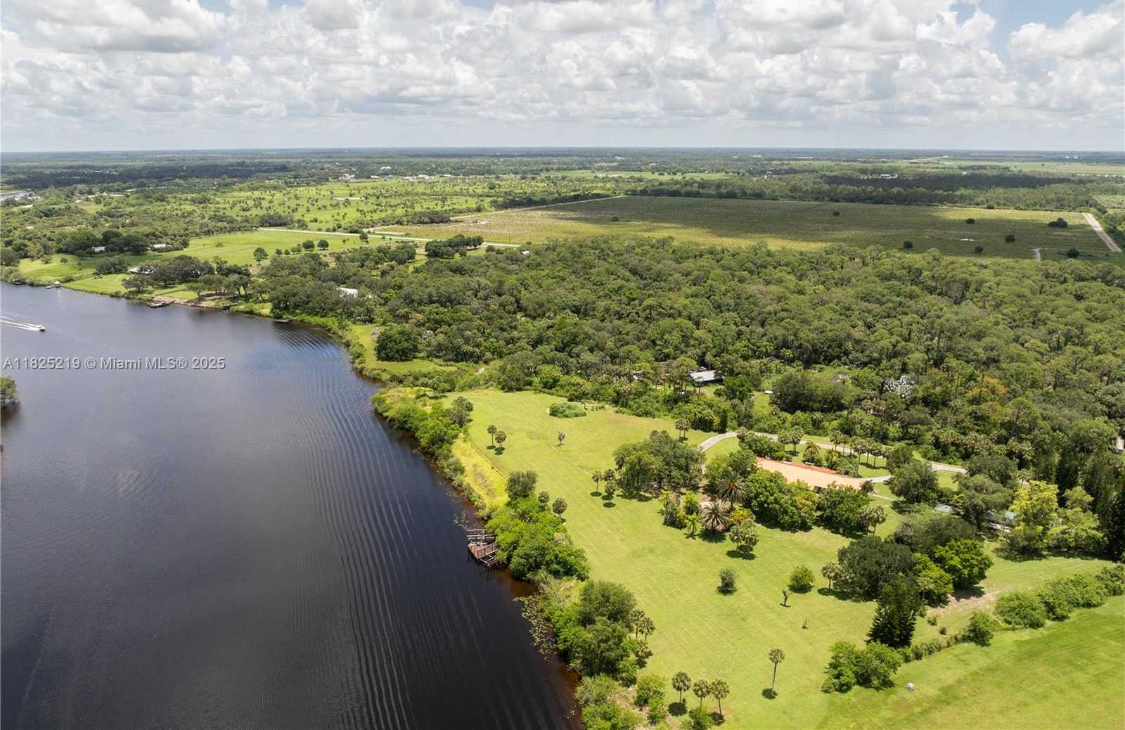 Small Image of 5254 RIVER BLOSSOM LANE, La Belle Number 3