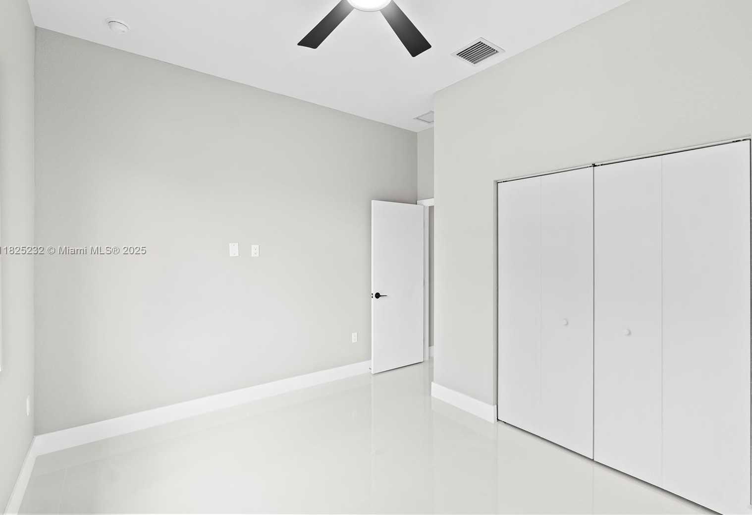 Small Image of 2101 NORTH WEST 27TH ST, Oakland Park Number 17