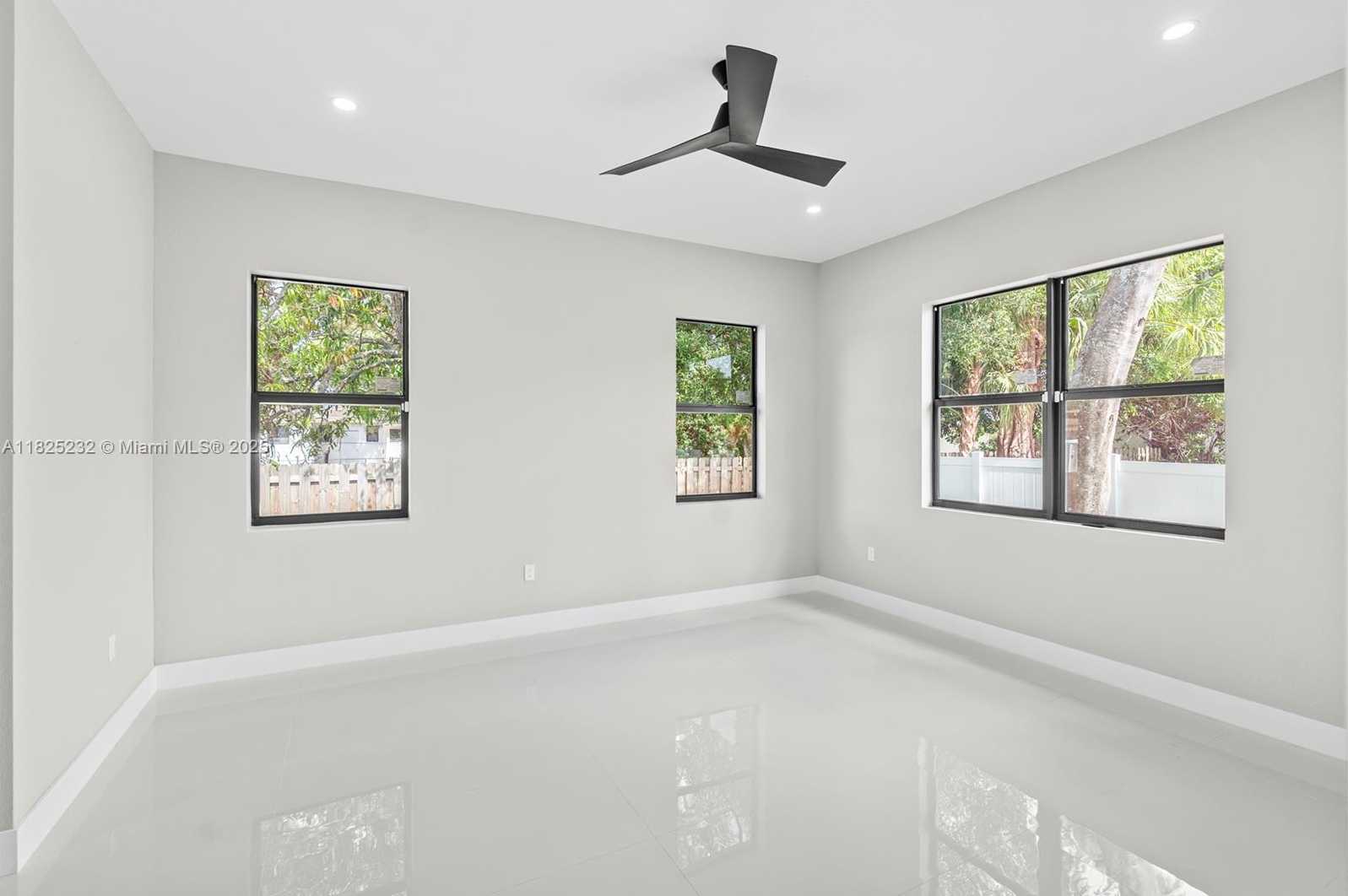 Small Image of 2101 NORTH WEST 27TH ST, Oakland Park Number 24