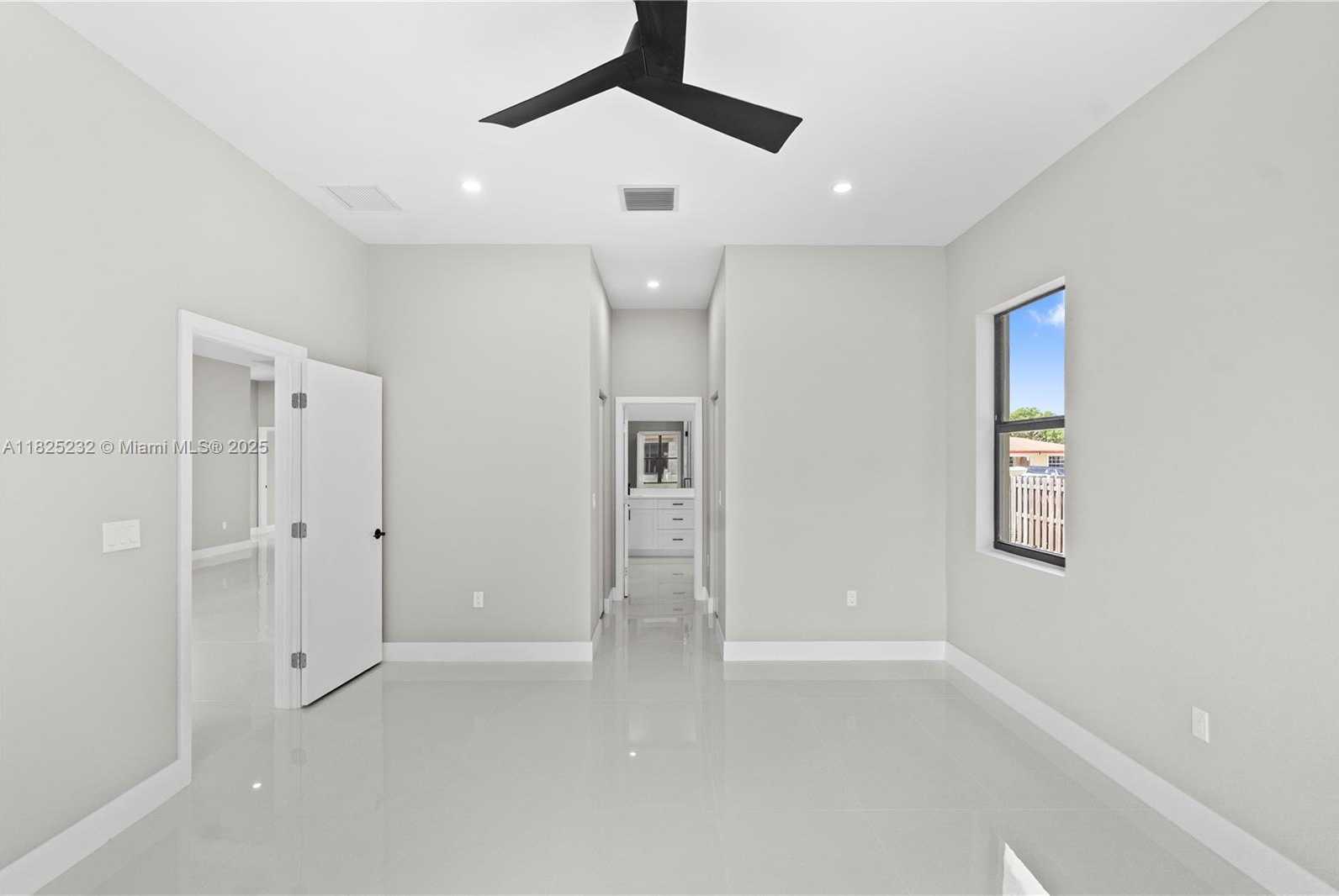 Small Image of 2101 NORTH WEST 27TH ST, Oakland Park Number 26