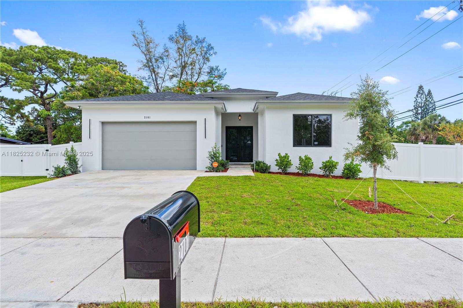Small Image of 2101 NORTH WEST 27TH ST, Oakland Park Number 3