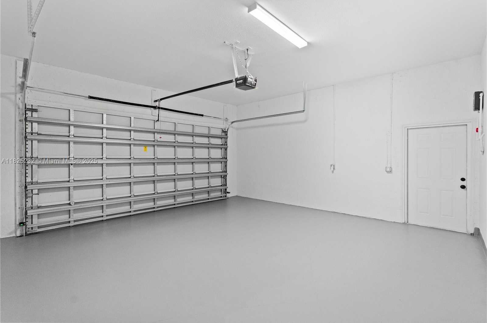 Small Image of 2101 NORTH WEST 27TH ST, Oakland Park Number 38