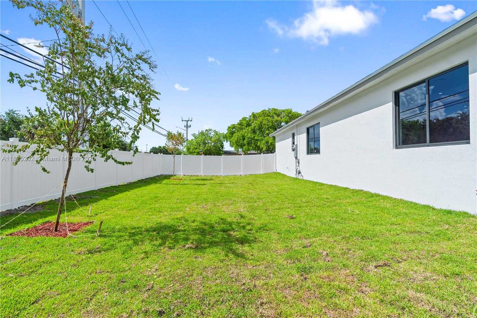 Small Image of 2101 NORTH WEST 27TH ST, Oakland Park Number 44