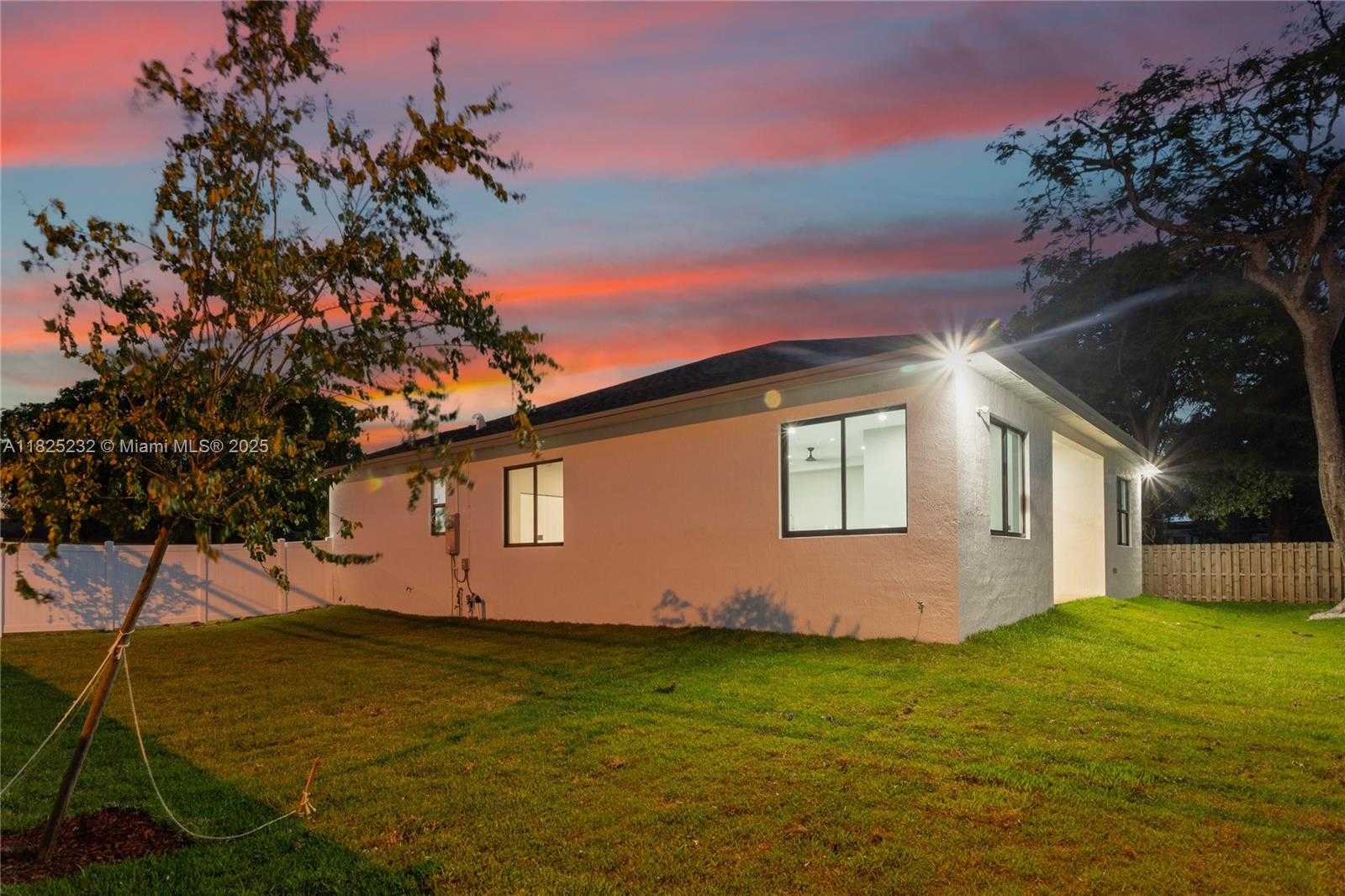 Small Image of 2101 NORTH WEST 27TH ST, Oakland Park Number 50