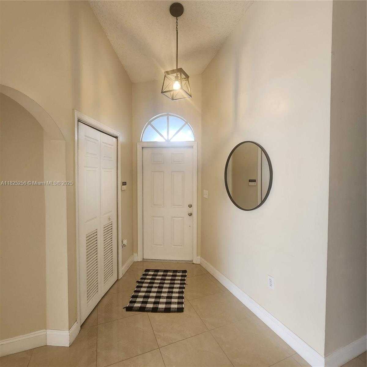 Small Image of 2017 NORTH WEST 182ND AVE, Pembroke Pines Number 3