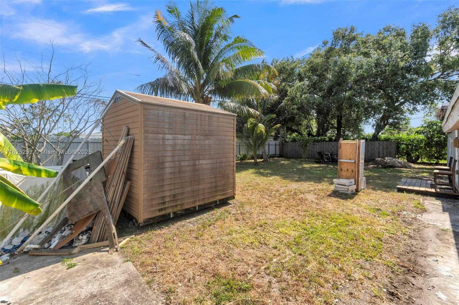 Small Image of 3610 NORTH WEST 171ST ST, Miami Gardens Number 33