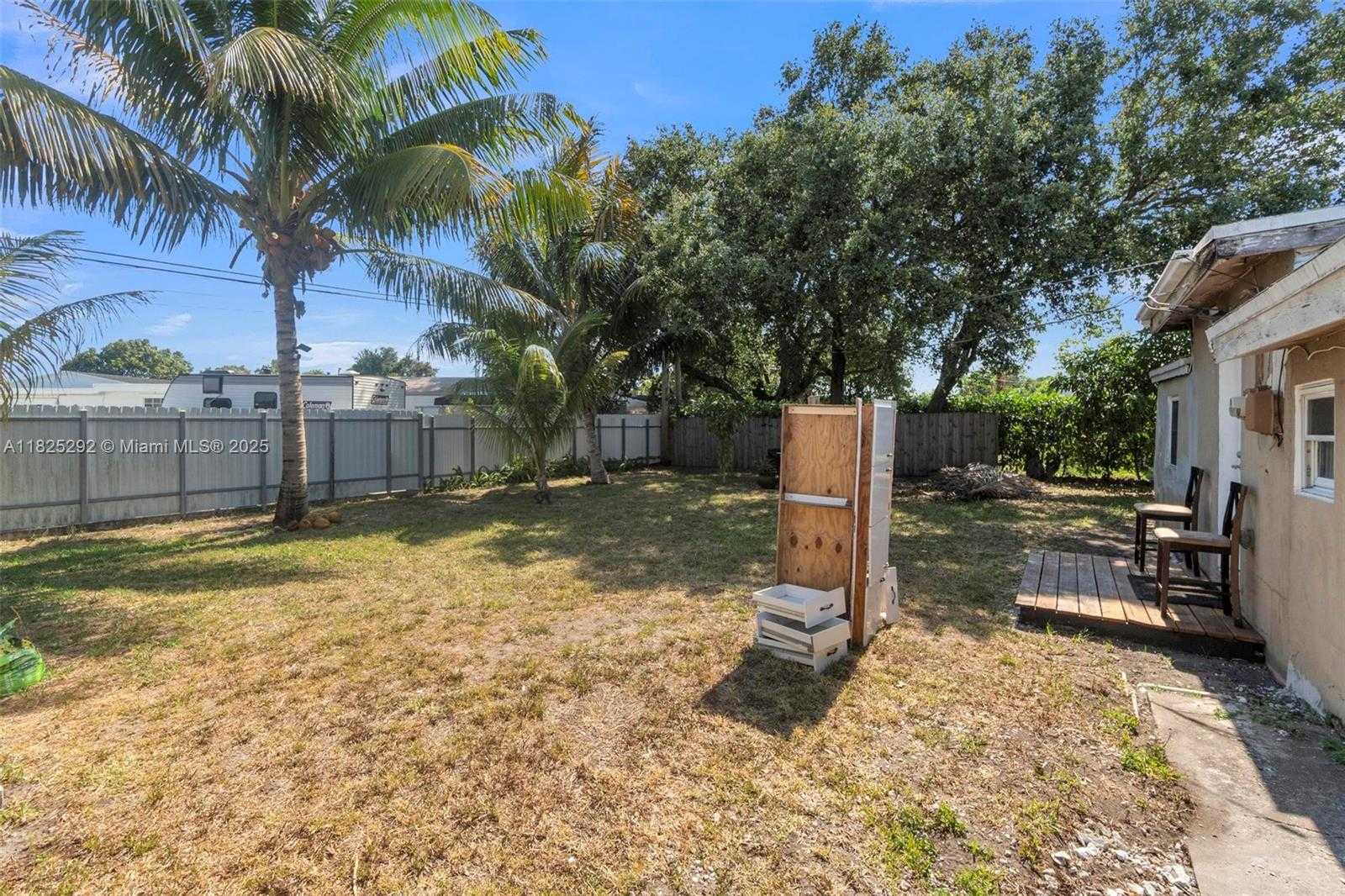Small Image of 3610 NORTH WEST 171ST ST, Miami Gardens Number 34