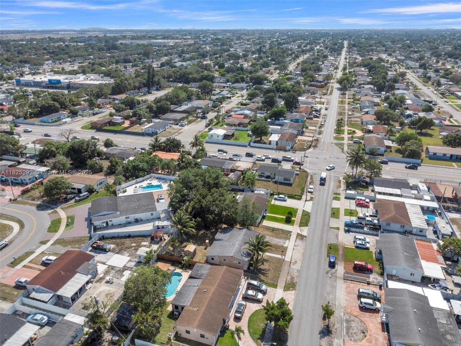 Small Image of 3610 NORTH WEST 171ST ST, Miami Gardens Number 42