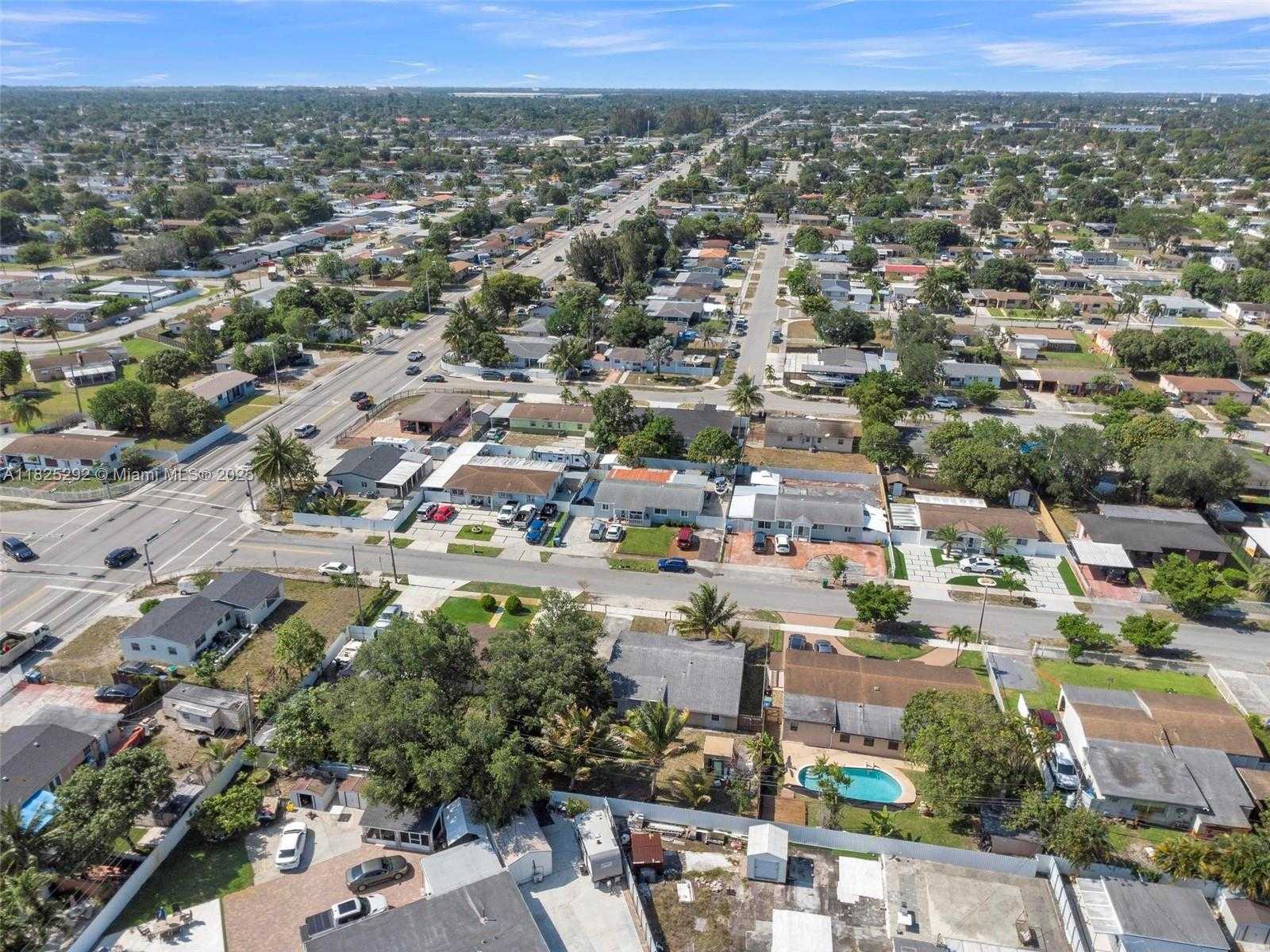 Small Image of 3610 NORTH WEST 171ST ST, Miami Gardens Number 43
