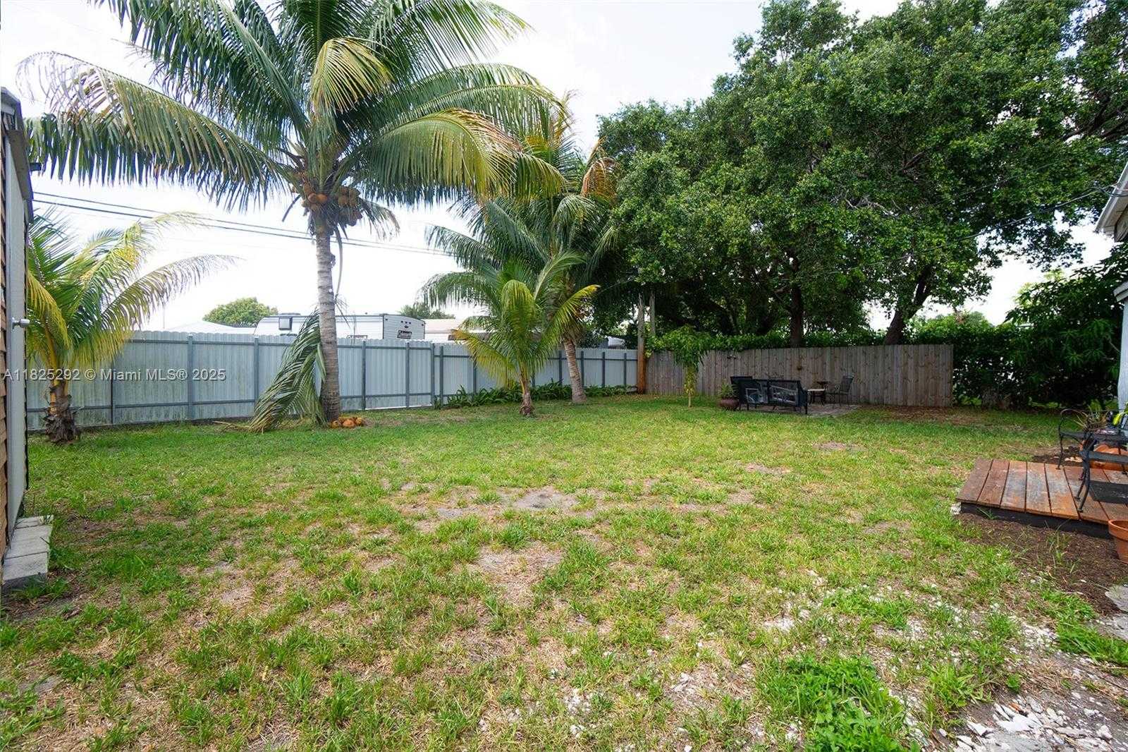 Small Image of 3610 NORTH WEST 171ST ST, Miami Gardens Number 47