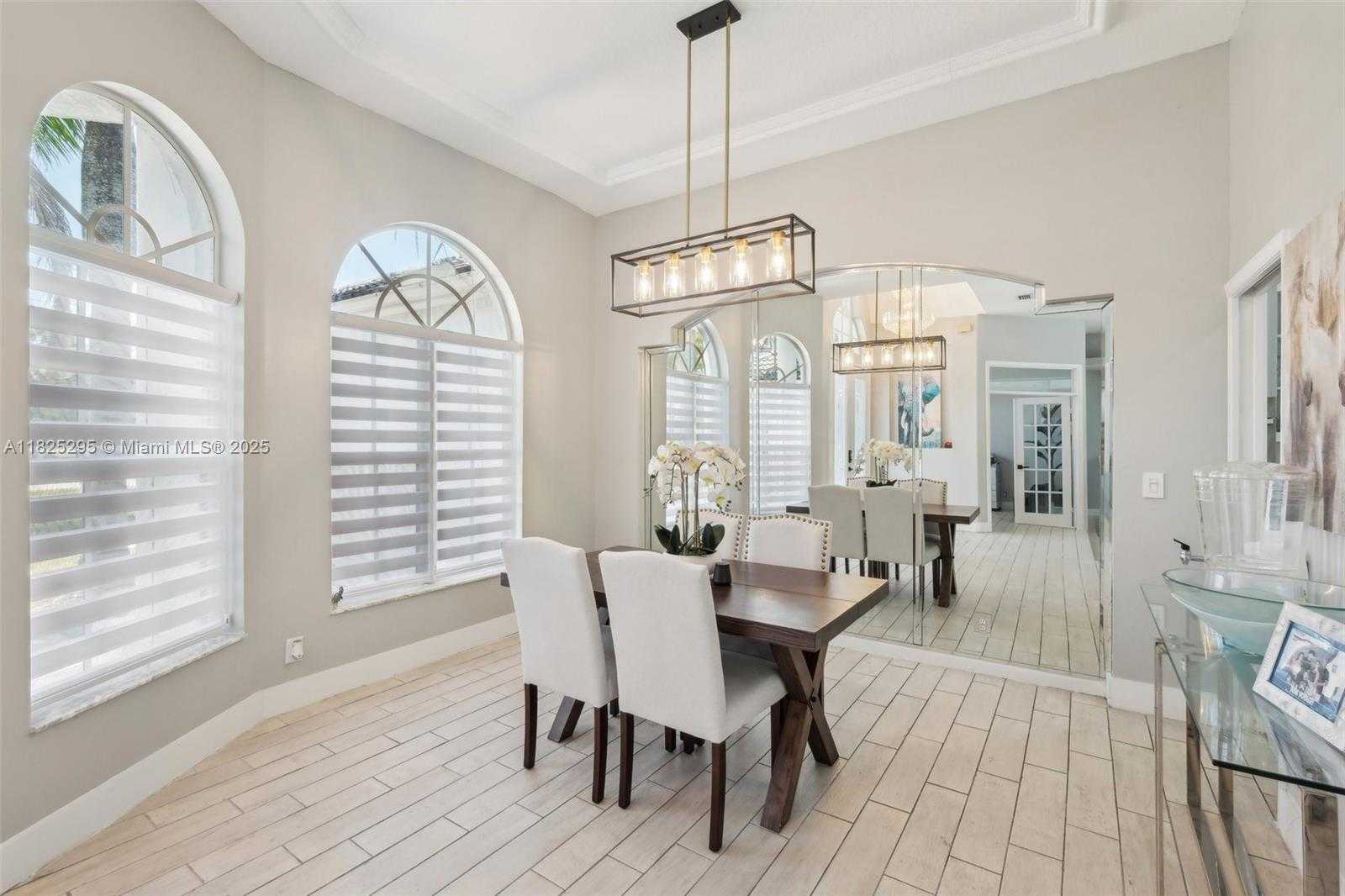 Small Image of 14387 TEMPLE BLVD, Palm Beach Number 17