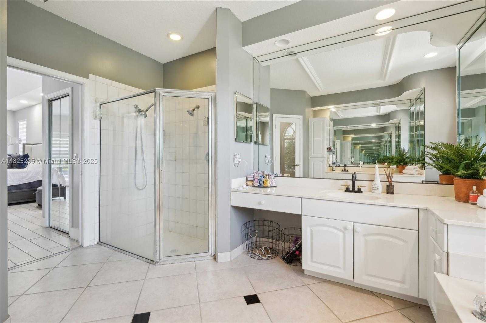 Small Image of 14387 TEMPLE BLVD, Palm Beach Number 26