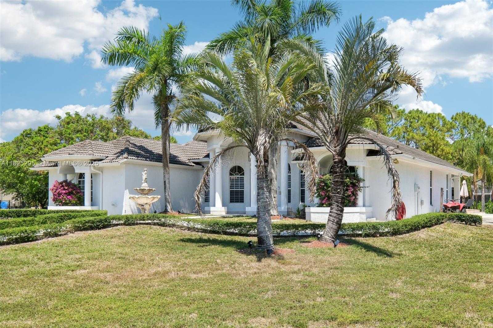 Small Image of 14387 TEMPLE BLVD, Palm Beach Number 3