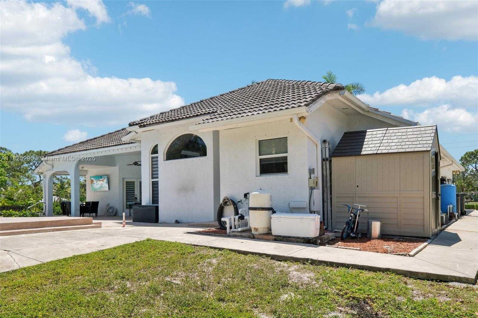 Small Image of 14387 TEMPLE BLVD, Palm Beach Number 45