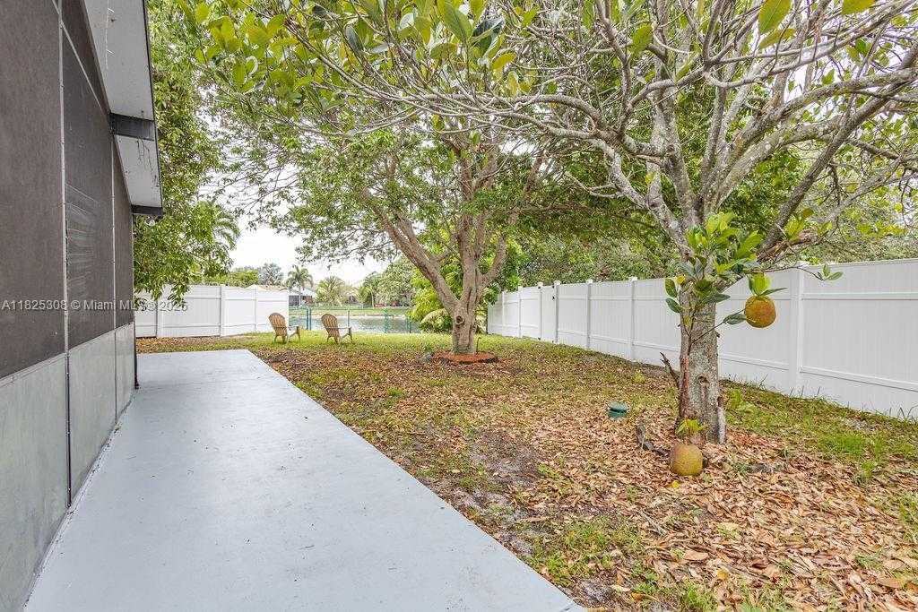 Small Image of 3420 NORTH WEST 21ST CT, Coconut Creek Number 23