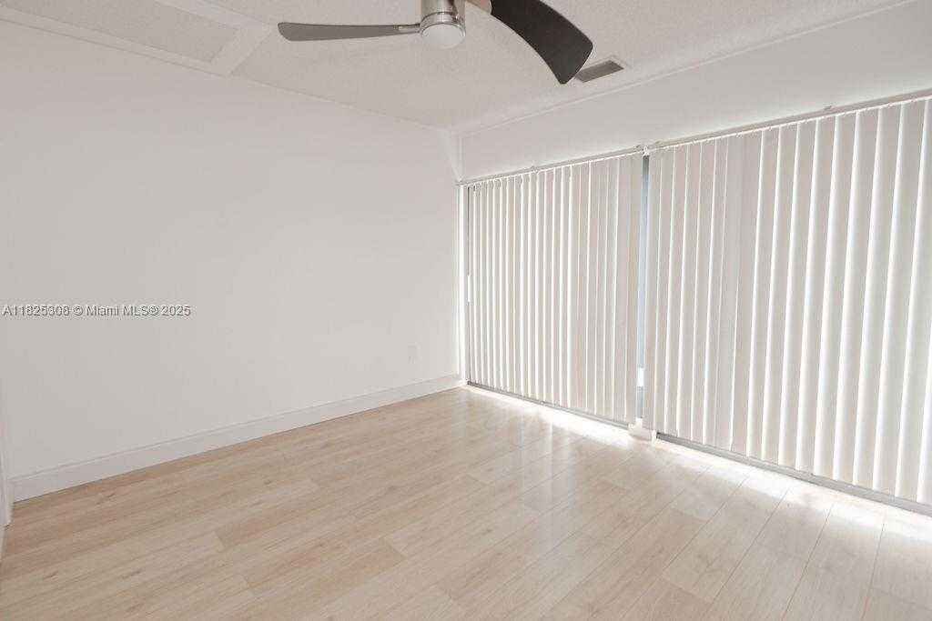 Small Image of 3420 NORTH WEST 21ST CT, Coconut Creek Number 39