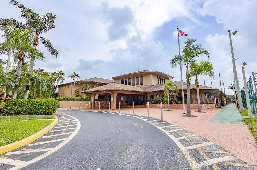 Small Image of 3420 NORTH WEST 21ST CT, Coconut Creek Number 75