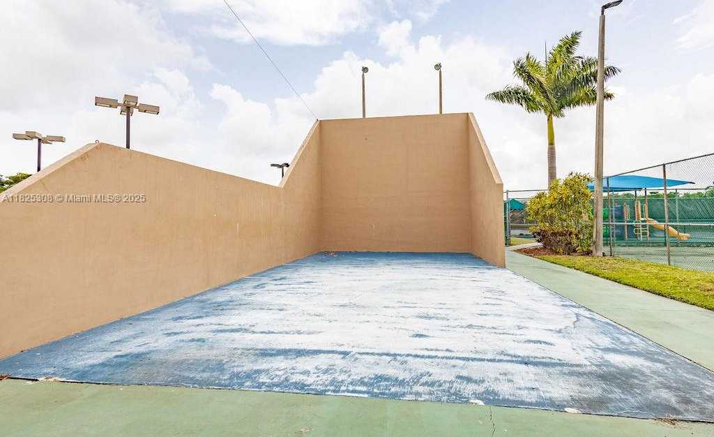 Small Image of 3420 NORTH WEST 21ST CT, Coconut Creek Number 86