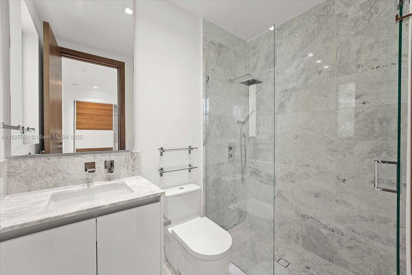 Small Image of 1311 STILLWATER DR, Miami Beach Number 12