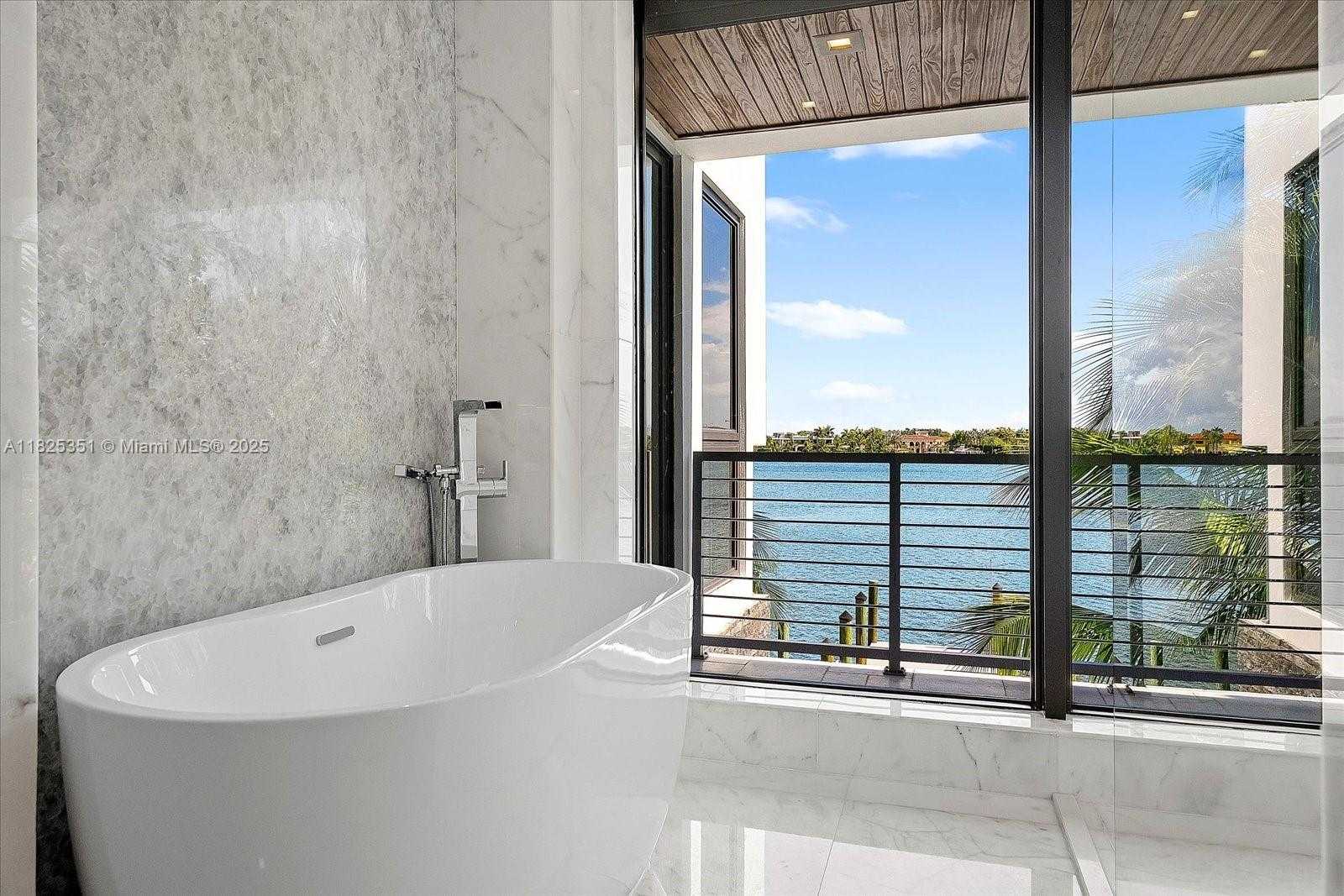 Small Image of 1311 STILLWATER DR, Miami Beach Number 32