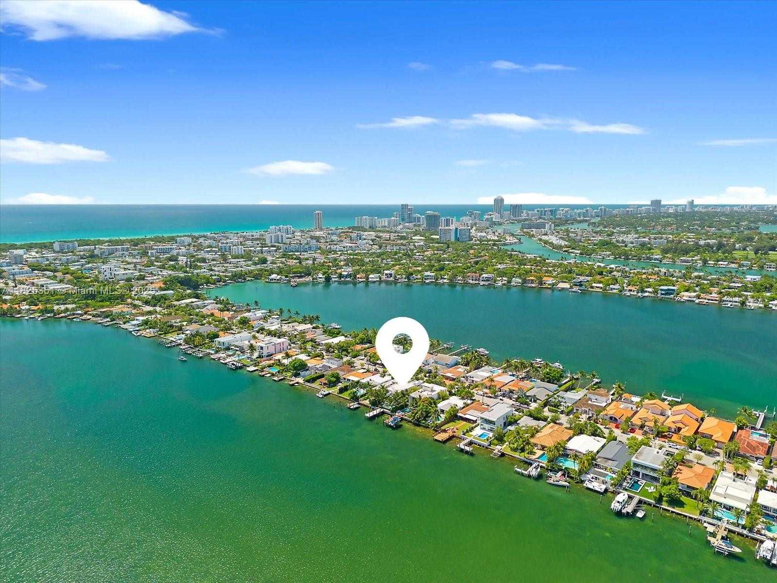 Small Image of 1311 STILLWATER DR, Miami Beach Number 47