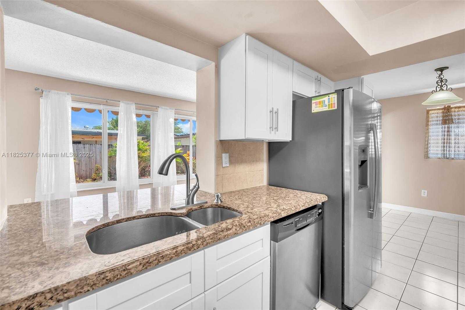 Small Image of 9200 SOUTH WEST 54TH ST, Cooper City Number 26