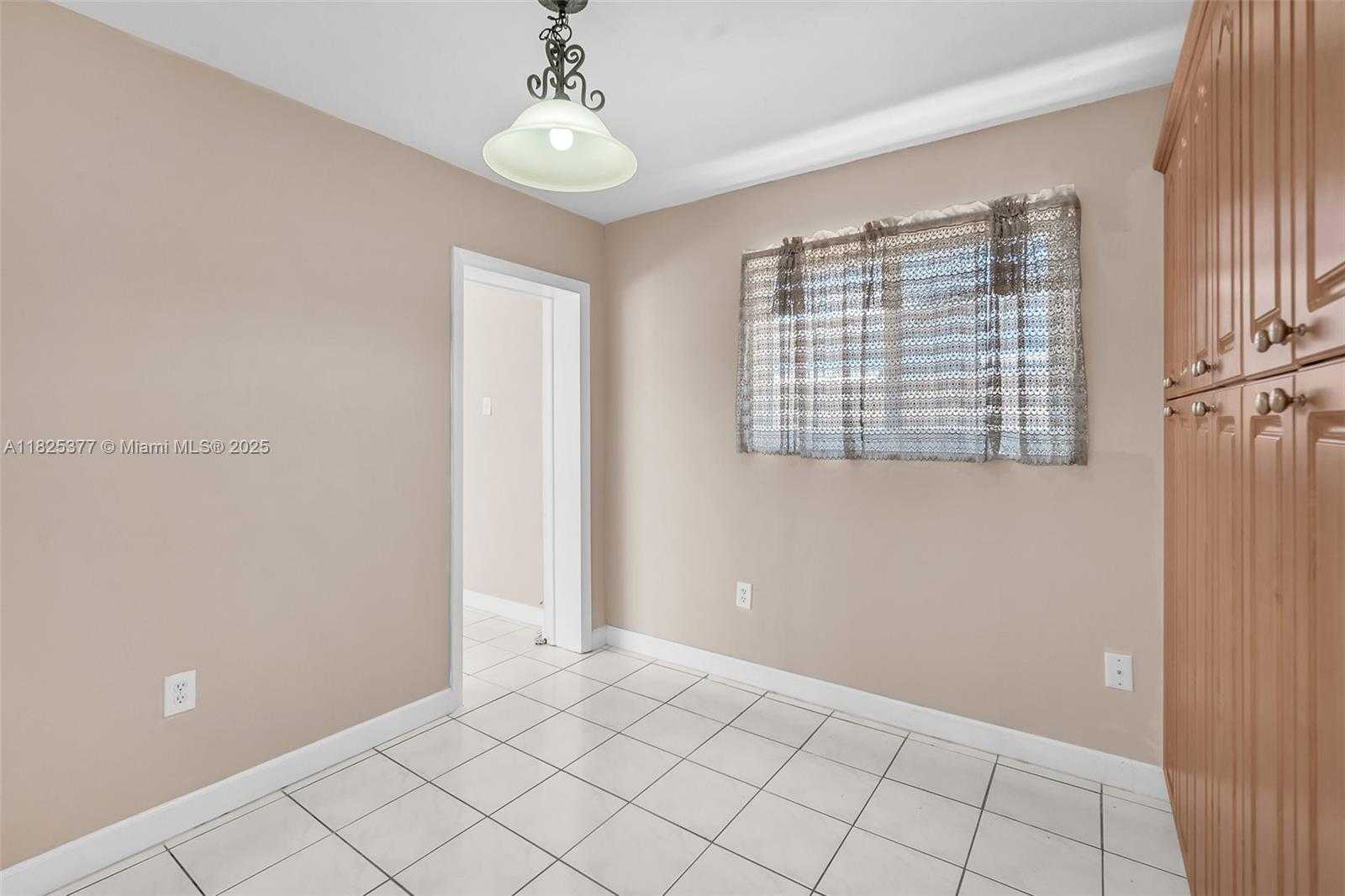 Small Image of 9200 SOUTH WEST 54TH ST, Cooper City Number 28
