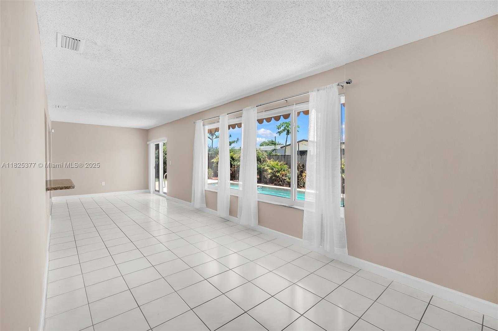 Small Image of 9200 SOUTH WEST 54TH ST, Cooper City Number 6