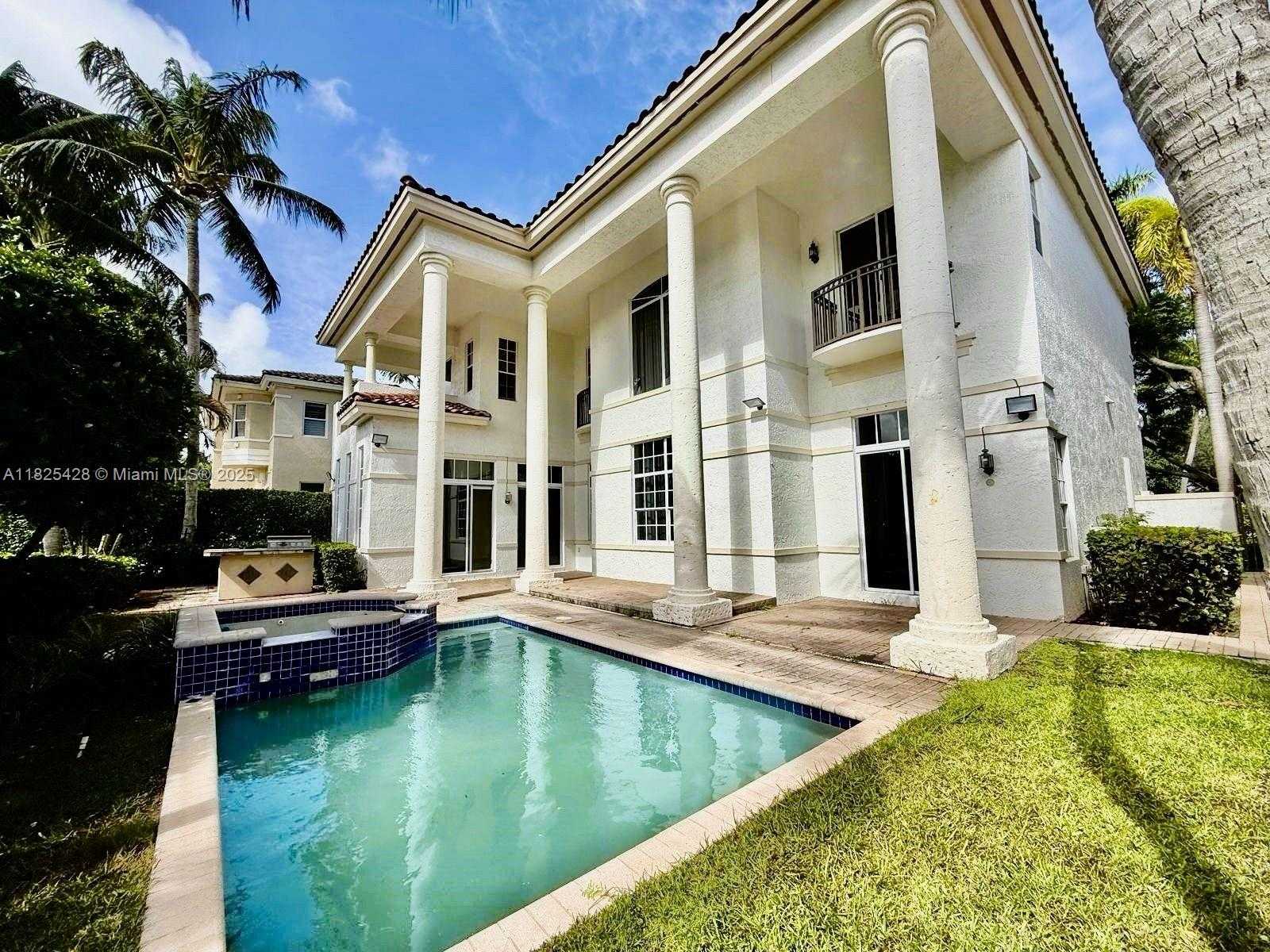 Small Image of 996 SANIBEL DR, Hollywood Number 1