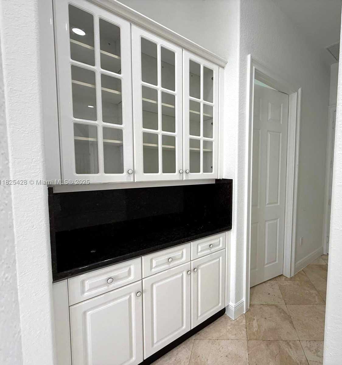 Small Image of 996 SANIBEL DR, Hollywood Number 28