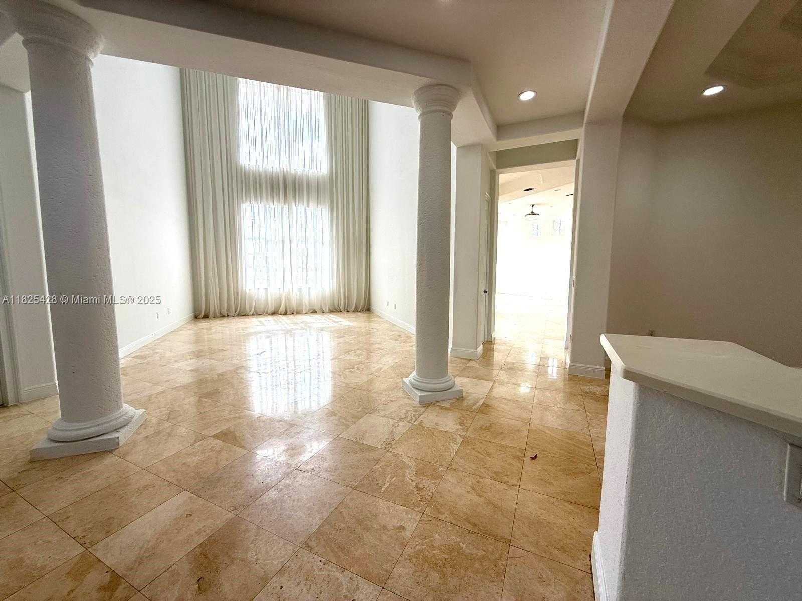 Small Image of 996 SANIBEL DR, Hollywood Number 33