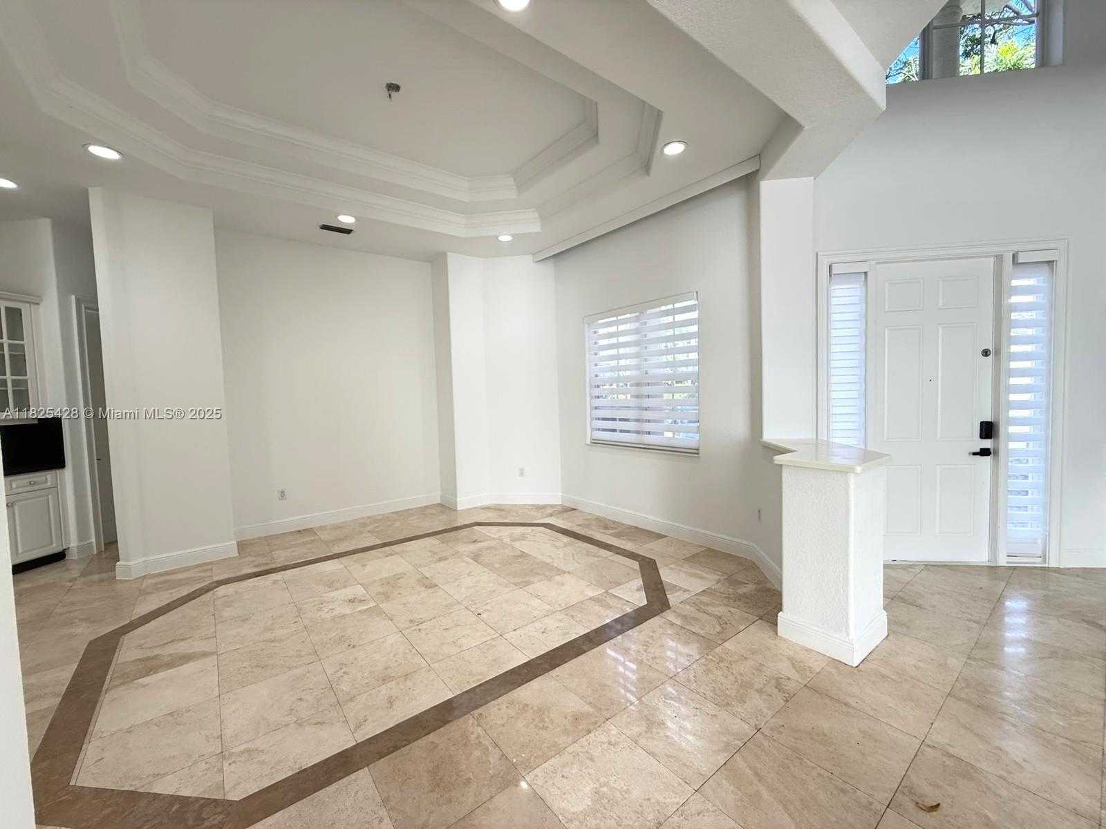Small Image of 996 SANIBEL DR, Hollywood Number 34